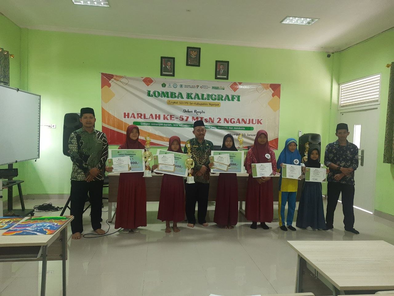 Juara 2 Lomba Kaligrafi SD Tingkat Kabupaten