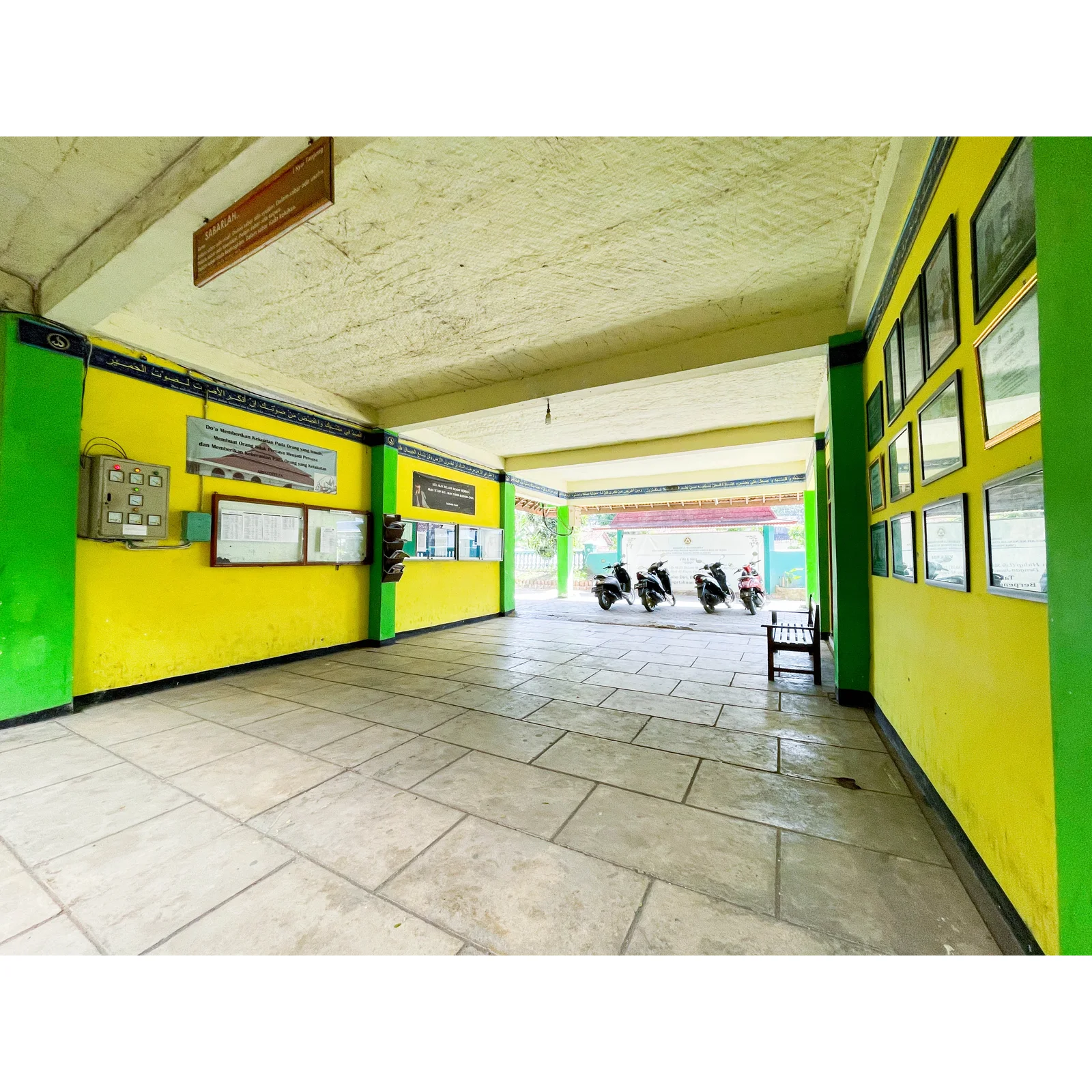 Tempat Mading